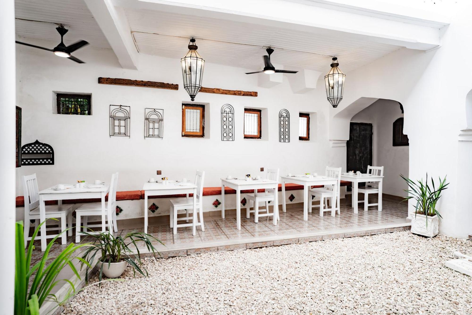 Zanzi House Hotel Zanzibar Екстериор снимка